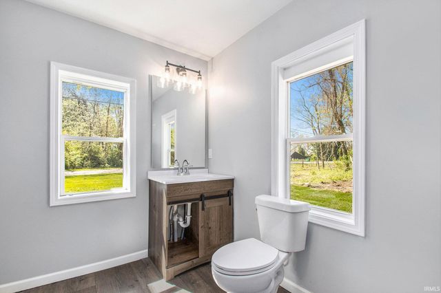 10059 Jefferson Road, Osceola, IN 46561