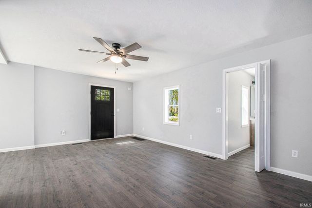 10059 Jefferson Road, Osceola, IN 46561