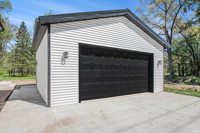 10059 Jefferson Road, Osceola, IN 46561