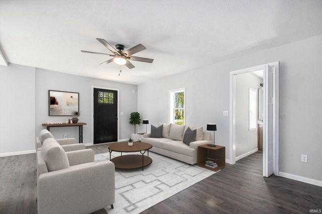 10059 Jefferson Road, Osceola, IN 46561