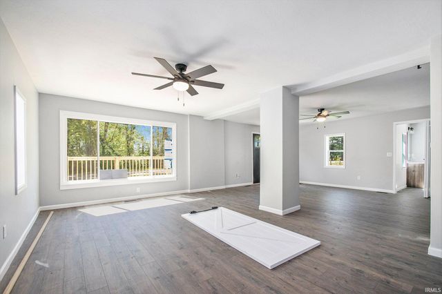 10059 Jefferson Road, Osceola, IN 46561