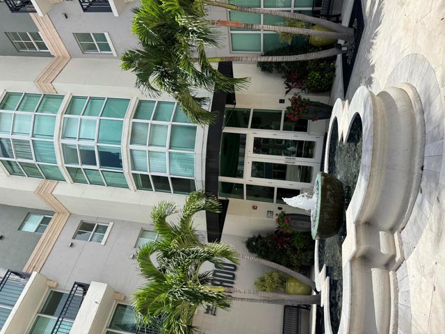 600 S Dixie Highway 814, West Palm Beach, FL 33401