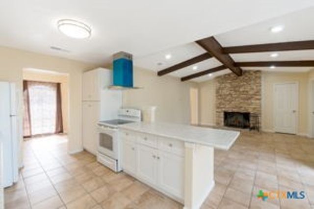 211 W Mockingbird Lane, Harker Heights, TX 76548