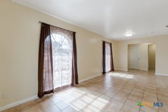 211 W Mockingbird Lane, Harker Heights, TX 76548