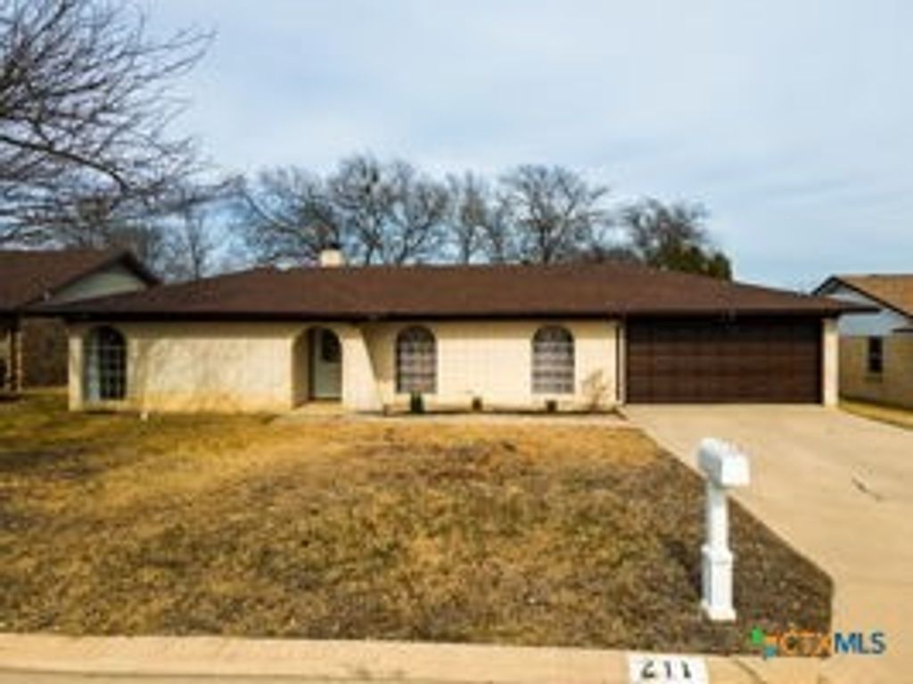 211 W Mockingbird Lane, Harker Heights, TX 76548
