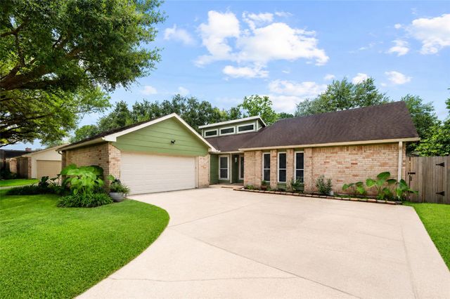 21403 Park Bluff Drive, Katy, TX 77450