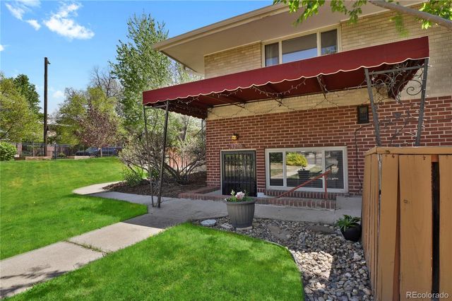 3290 W Fairview Place, Denver, CO 80211