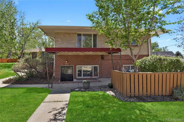 3290 W Fairview Place, Denver, CO 80211