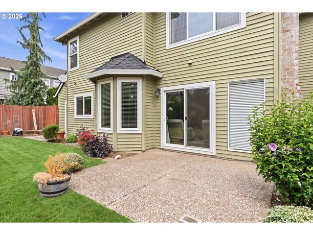 807 ALICIA Ct, West Linn, OR 97068