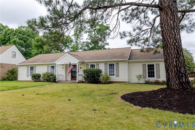 3830 Perthshire Ln, Colonial Heights, VA 23834