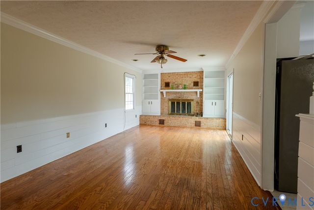 3830 Perthshire Ln, Colonial Heights, VA 23834