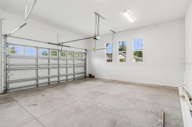 4779 MAJESTIC HILLS LOOP, Brooksville, FL 34601