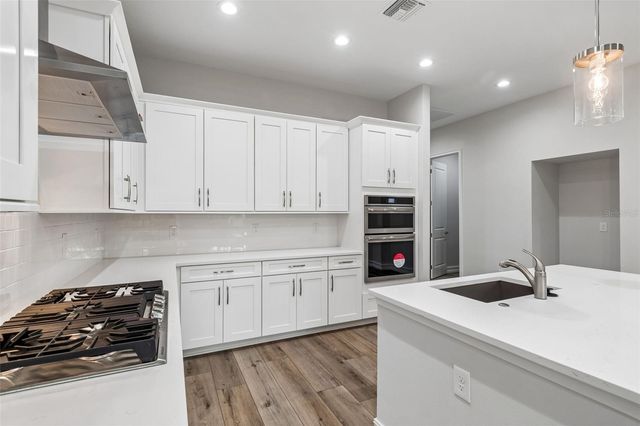 4779 MAJESTIC HILLS LOOP, Brooksville, FL 34601