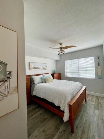 4907 Midtown Lane 1211, Palm Beach Gardens, FL 33418