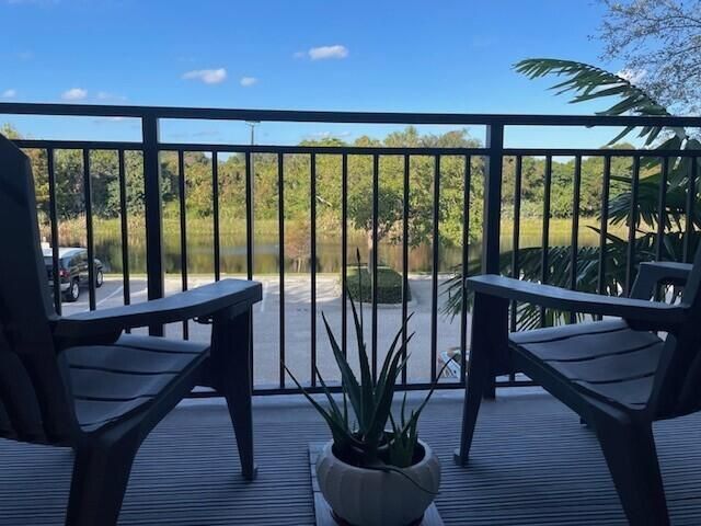 4907 Midtown Lane 1211, Palm Beach Gardens, FL 33418