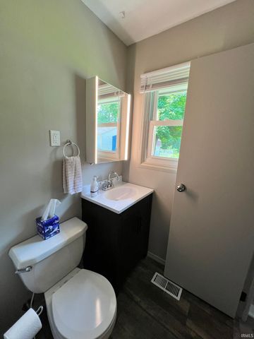 1104 Larch Lane, Fort Wayne, IN 46825