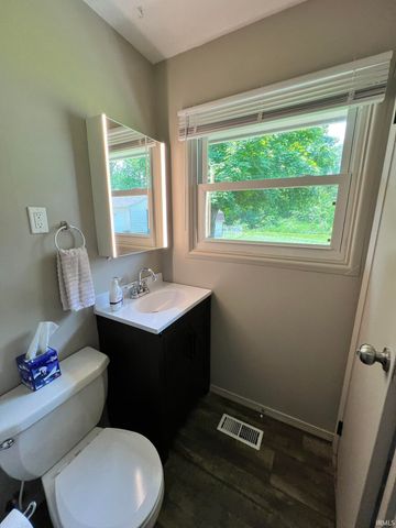 1104 Larch Lane, Fort Wayne, IN 46825