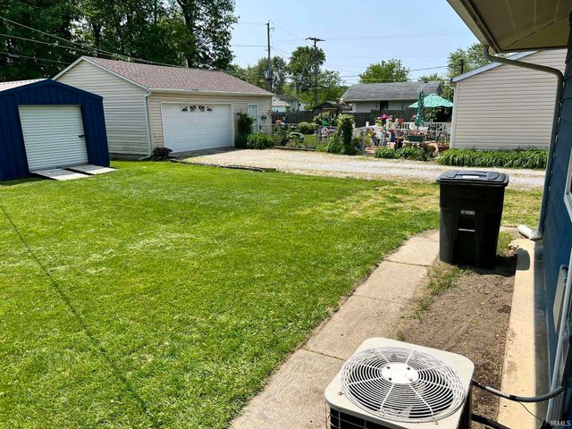 1104 Larch Lane, Fort Wayne, IN 46825