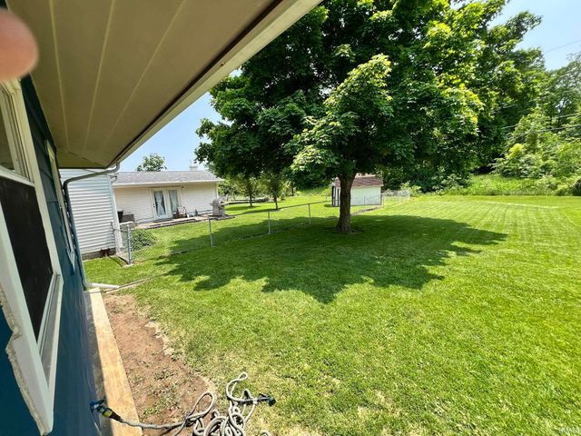 1104 Larch Lane, Fort Wayne, IN 46825