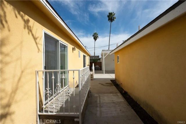 17404 Martha Street, Encino, CA 91316