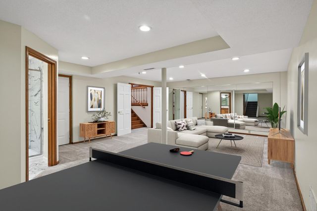 8057 Garfield Street NE, Spring Lake Park, MN 55432