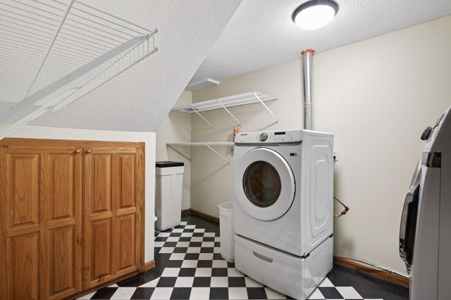 8057 Garfield Street NE, Spring Lake Park, MN 55432