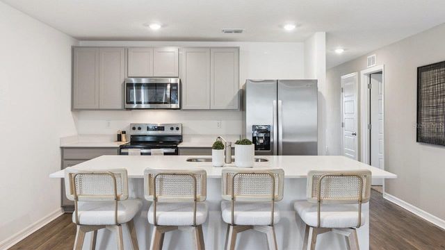 1115 AMBER WAVES COURT, Lake Wales, FL 33859