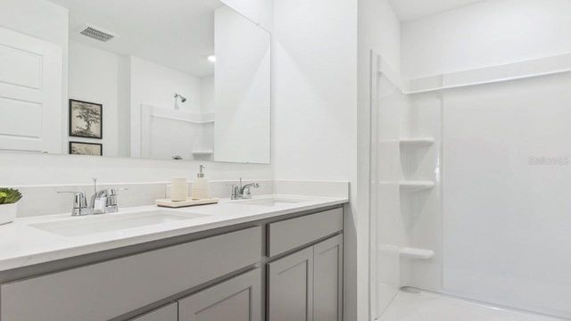 1115 AMBER WAVES COURT, Lake Wales, FL 33859