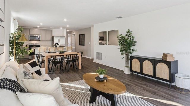 1115 AMBER WAVES COURT, Lake Wales, FL 33859