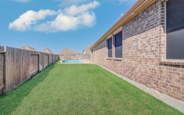 4815 Manila Bay Circle, Baytown, TX 77523