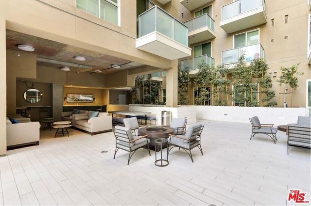 1249 S Grand Avenue 308, Los Angeles, CA 90015