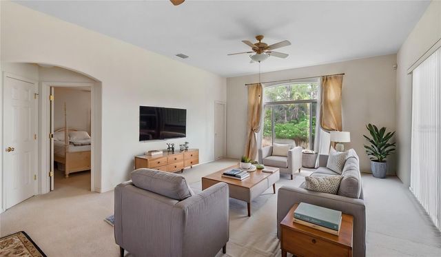 6111 HERONCREST COURT, Lithia, FL 33547