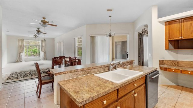 6111 HERONCREST COURT, Lithia, FL 33547