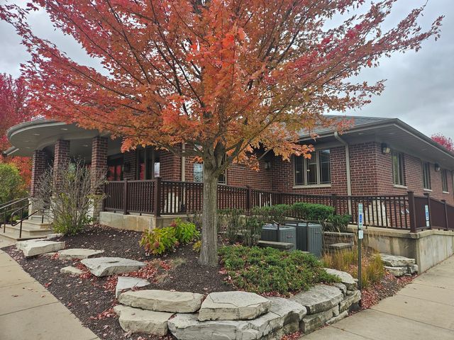 3601 Mcdonough Street, Joliet, IL 60431