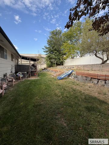 1607 S Fairway Drive, Pocatello, ID 83201