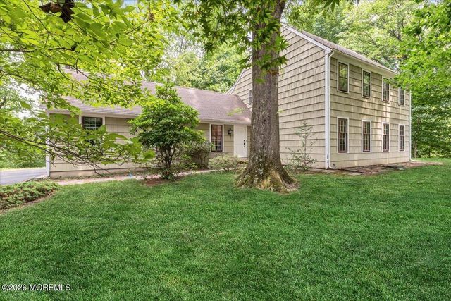 7 Windsor Terrace, Holmdel, NJ 07733