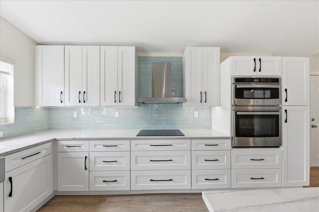 530 NE 3rd Avenue NE, Delray Beach, FL 33444