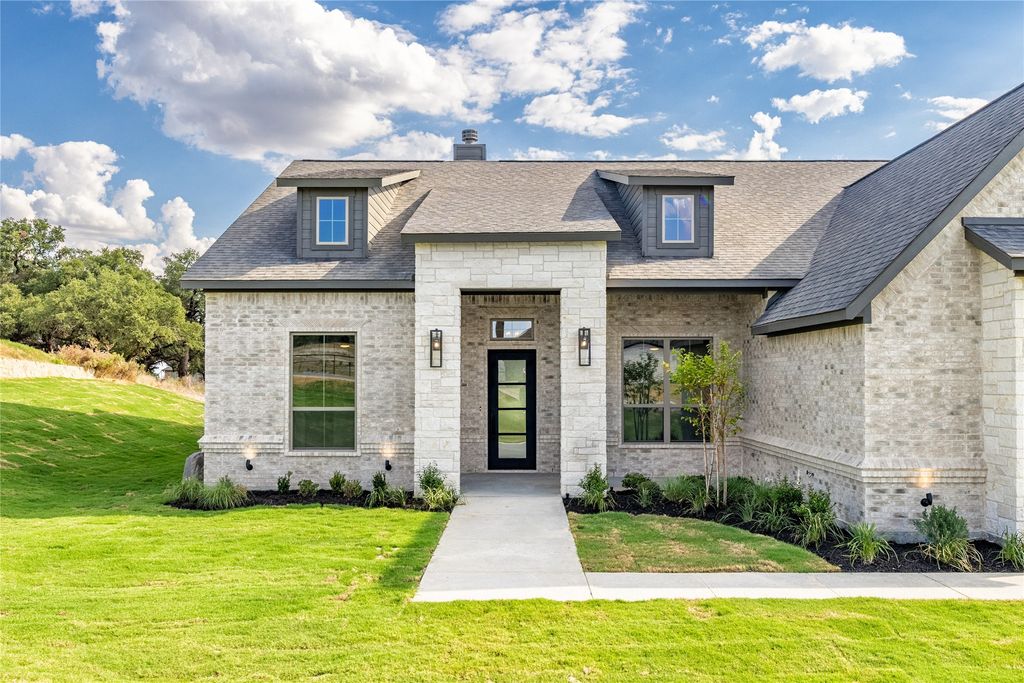 221 Oak Meadow Lane, Weatherford, TX 76085 — photo 3
