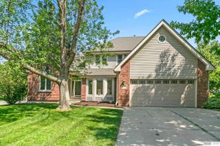 13734 Hillsborough Drive, Omaha, NE 68164