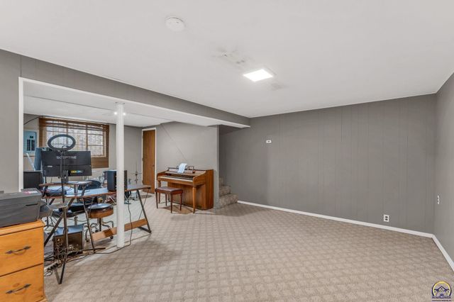 3741 SE Truman AVE, Topeka, KS 66609