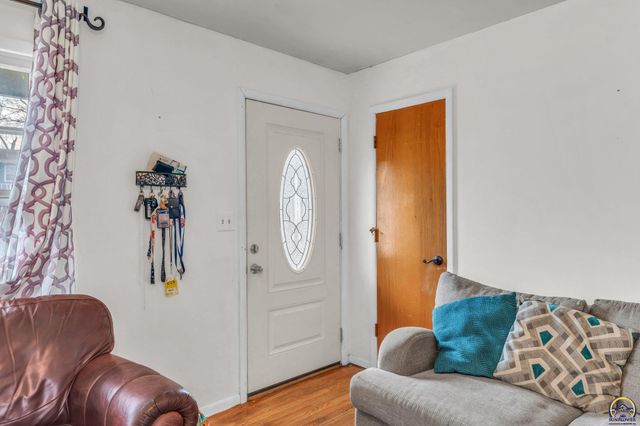 3741 SE Truman AVE, Topeka, KS 66609