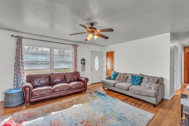 3741 SE Truman AVE, Topeka, KS 66609