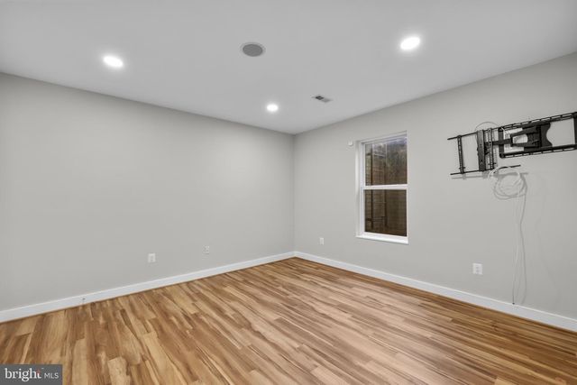 12713 GREENBRIAR RD, Potomac, MD 20854