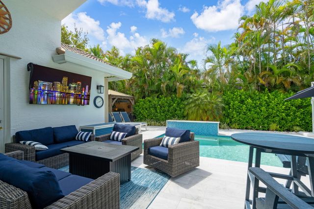 19489 Estuary Drive, Boca Raton, FL 33498