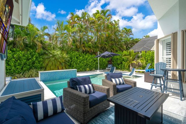 19489 Estuary Drive, Boca Raton, FL 33498