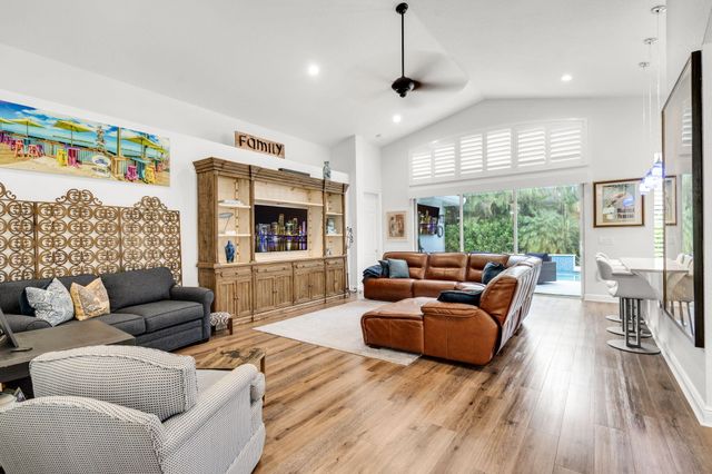 19489 Estuary Drive, Boca Raton, FL 33498