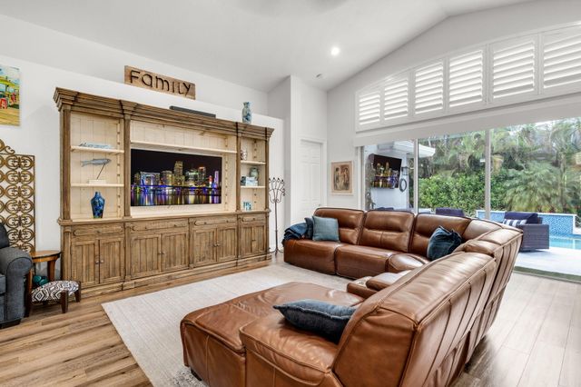 19489 Estuary Drive, Boca Raton, FL 33498
