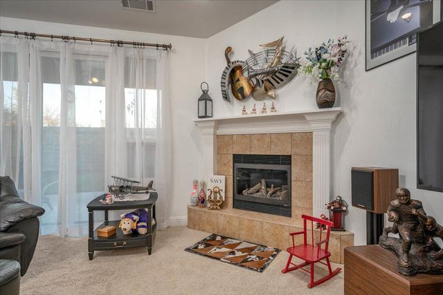 3318 Old Lantern Drive, Redding, CA 96003