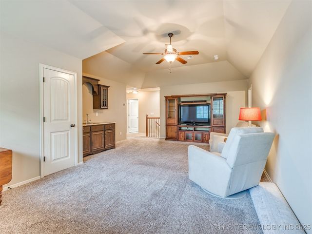 4239 S 188th East Avenue, Tulsa, OK 74134