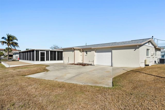 5003 COMMONWEALTH ROAD, Palmetto, FL 34221